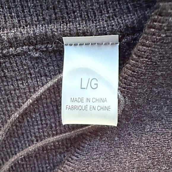 T Tahari Black Women's sweater jacket - Picture 3 of 9